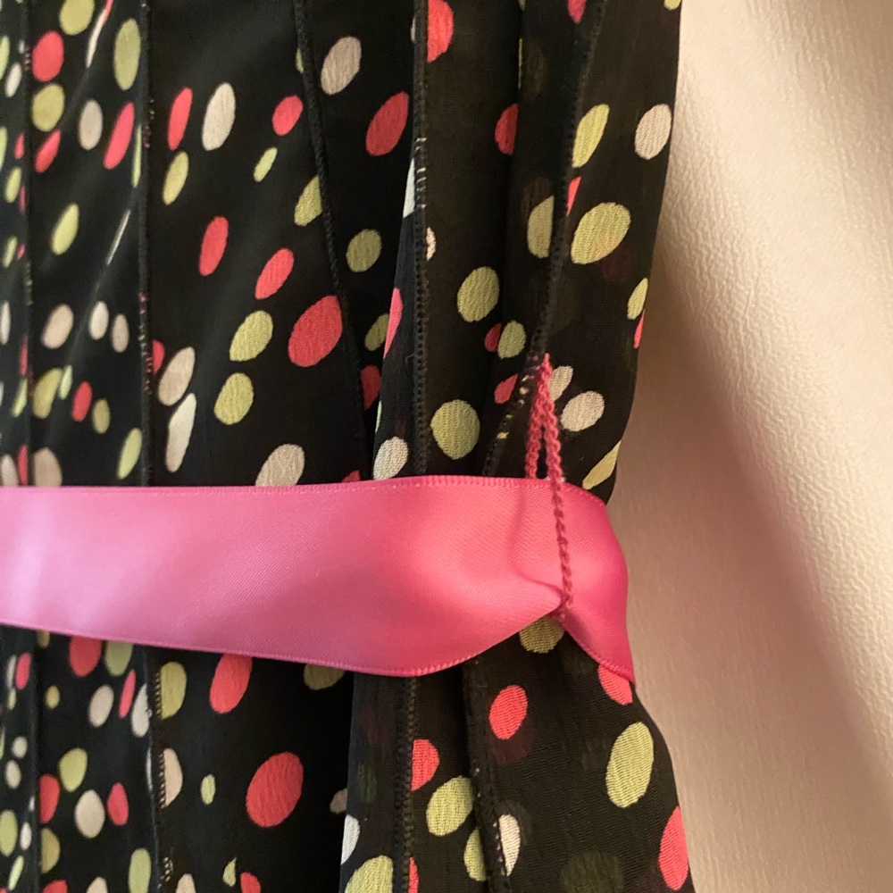 Classy Polka-Dot Dress (16) - Picture 9 of 14